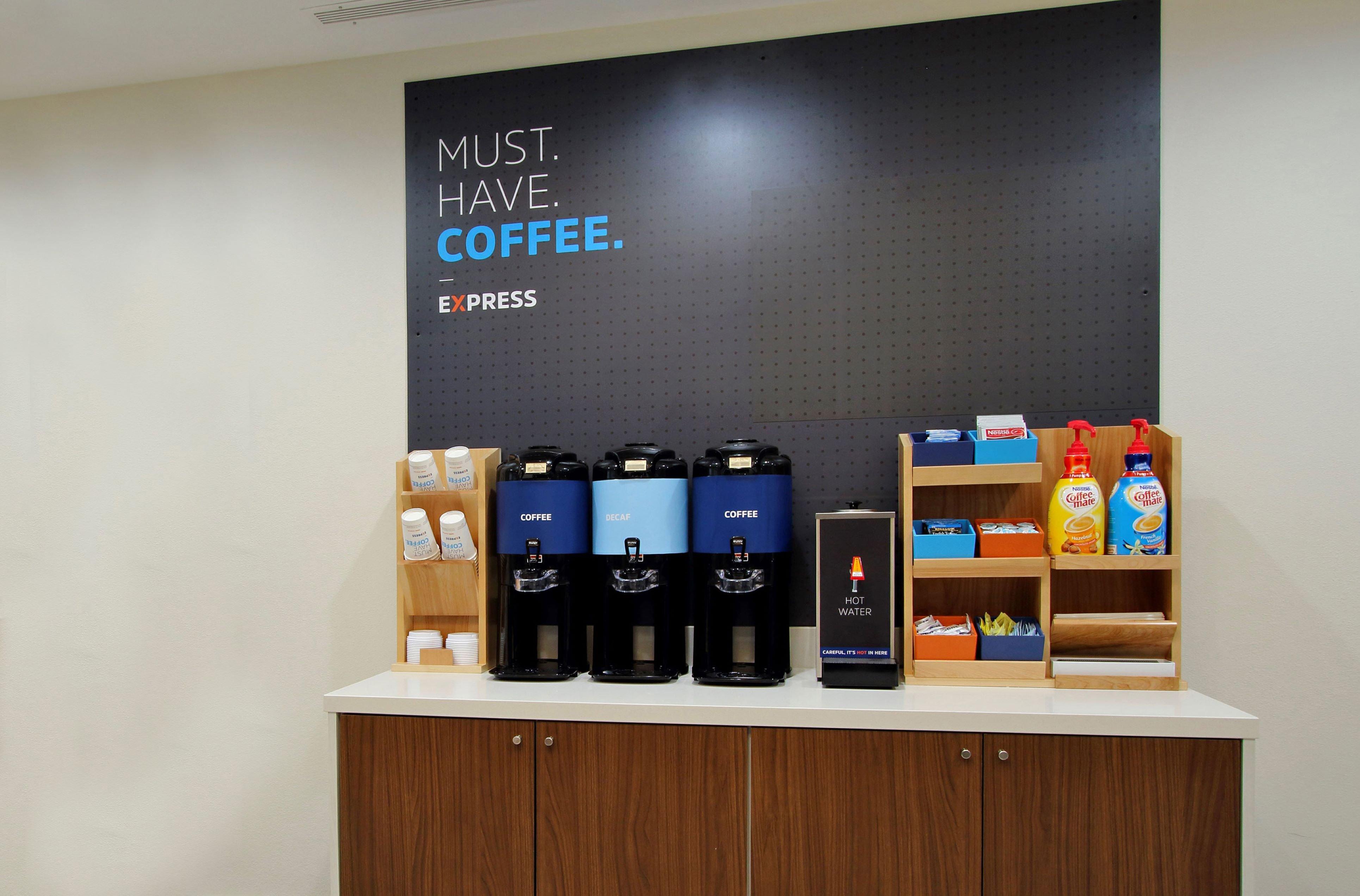 Holiday Inn Express Fredericksburg - Southpoint By Ihg Esterno foto